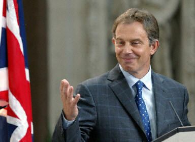 Brytyjczycy nie ufają Tony'emu Blairowi