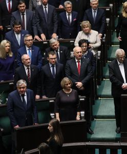 Rzecznik Praw Dziecka składał ślubowanie. Część posłów opozycji wyszła