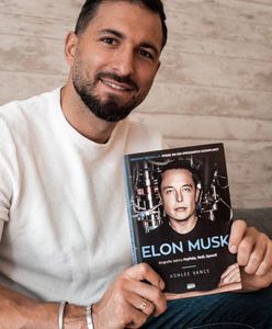 Rafał Maślak o biografii Elona Muska. "Inspirująca historia" #GdybyNieKsiążka