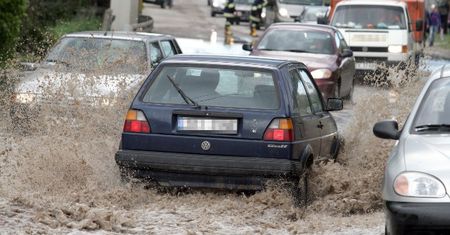 Jak nie kupić auta po powodzi