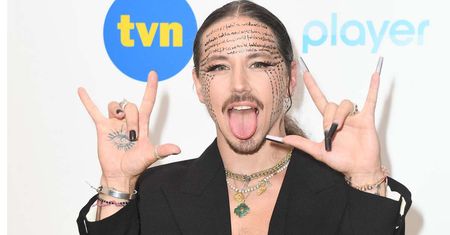 Michał Szpak ma nową pracę. Niedługo zobaczymy jego wielki debiut w TVN. Jak poradzi sobie w roli prowadzącego?