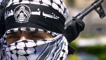 Bojownik Brygad Męczenników Al-Aksy