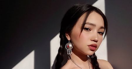 18-letnia muzułmanka opublikowała zdjęcie topless. Internauci chcą ją ukarać