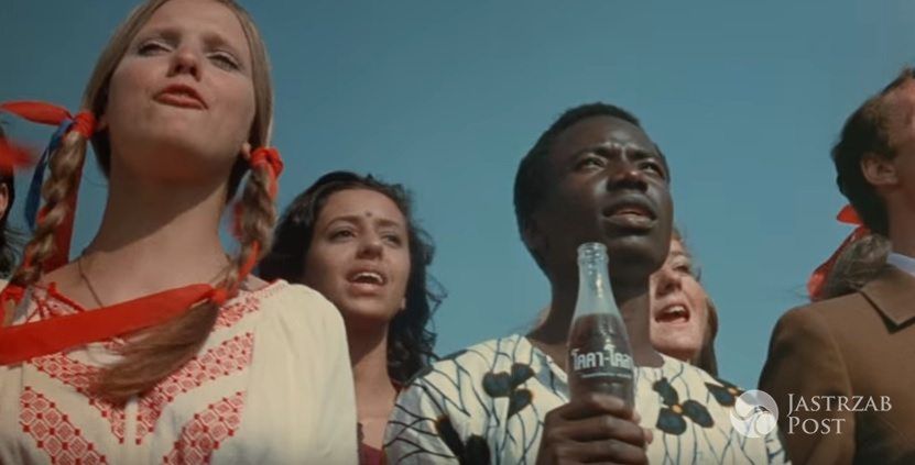 Coca-Cola odświeżyła reklamę sprzed 45 lat. Wideo