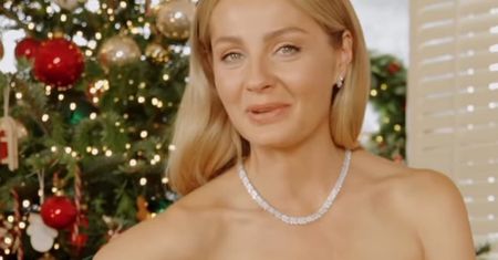 Małgorzata Socha z dziećmi, mężem i mamą w reklamie. Internauci zauroczeni, ale jest jedno poważne zastrzeżenie