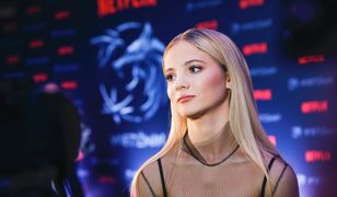 "Wiedźmin": Freya Allan na polskiej premierze. Zaszalała z kreacją