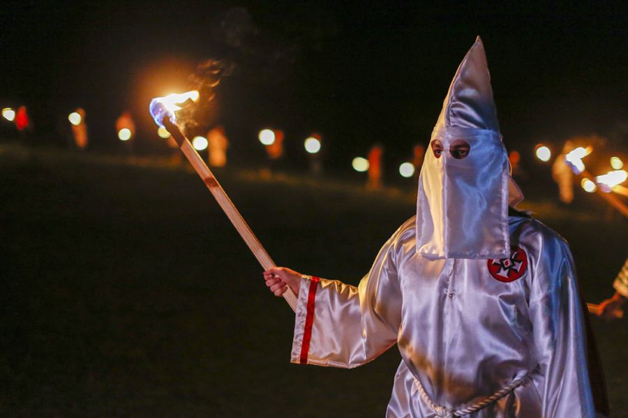 Ksiądz: byłem w Ku Klux Klanie, moje działania były nikczemne. Przepraszam