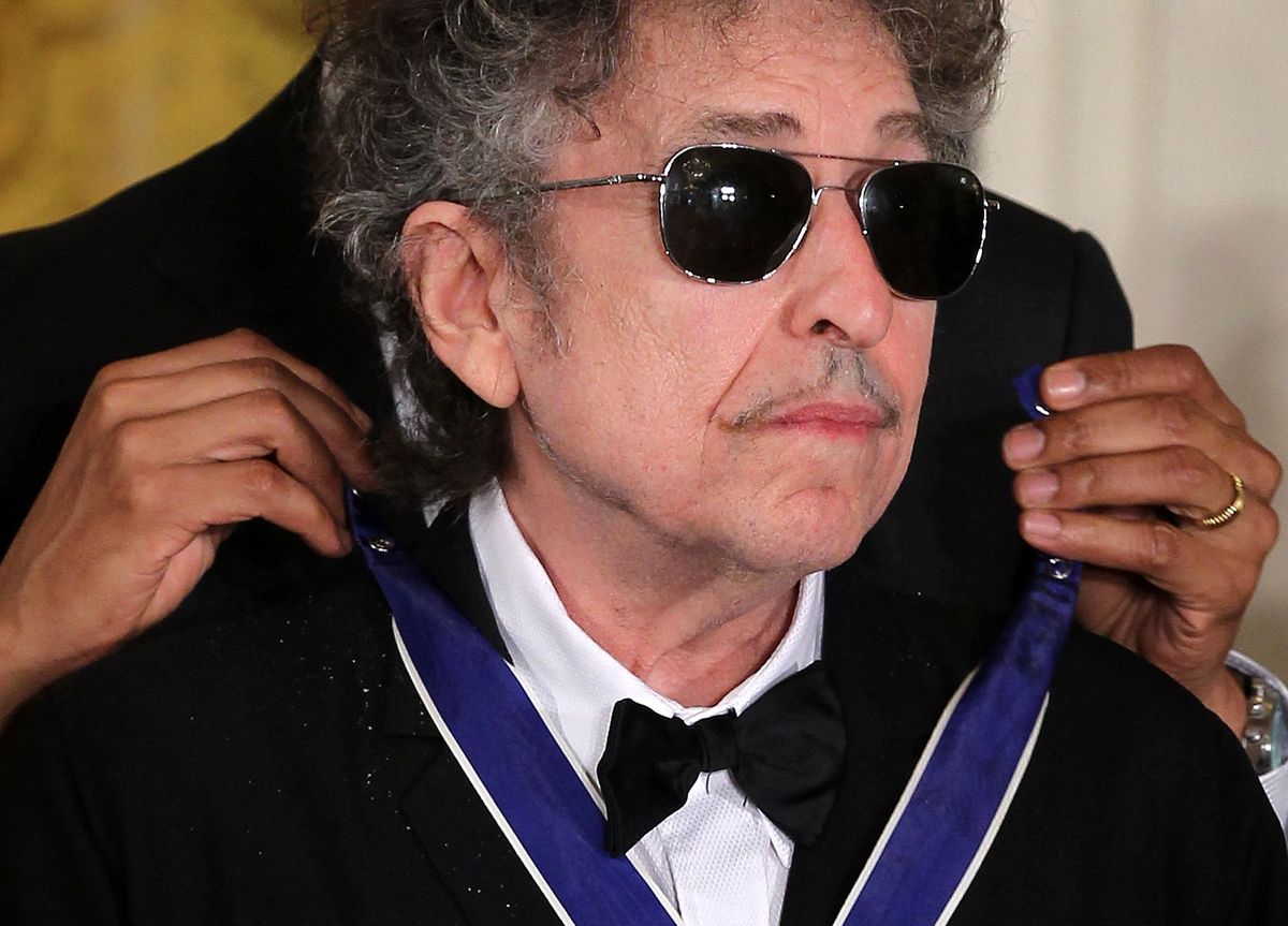 Bob Dylan nie odbierze Nagrody Nobla?