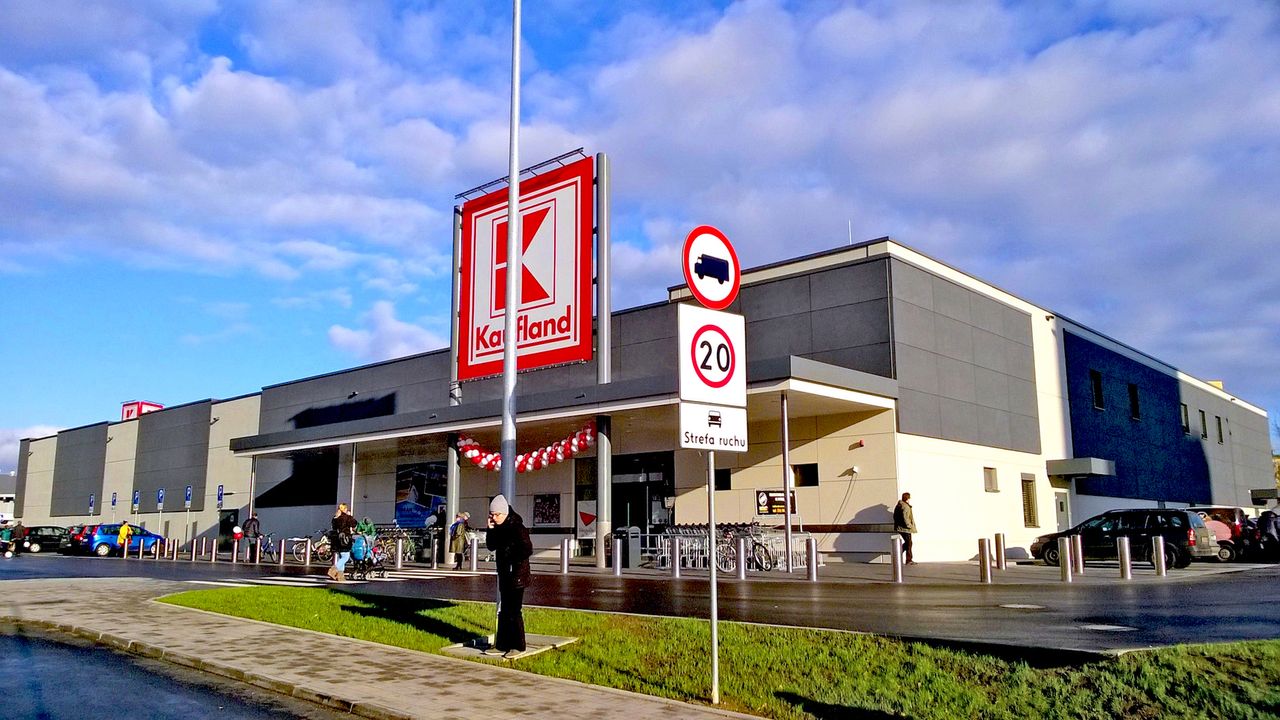 Kaufland chce przejąć sklepy po Tesco. Jest wniosek do UOKiK