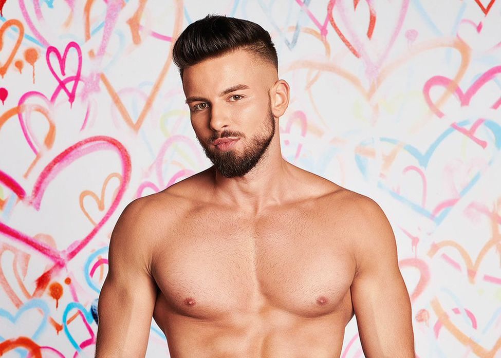 Damian z "Love Island" odkrywa niemal wszystko. Publikuje odważne zdjęcia