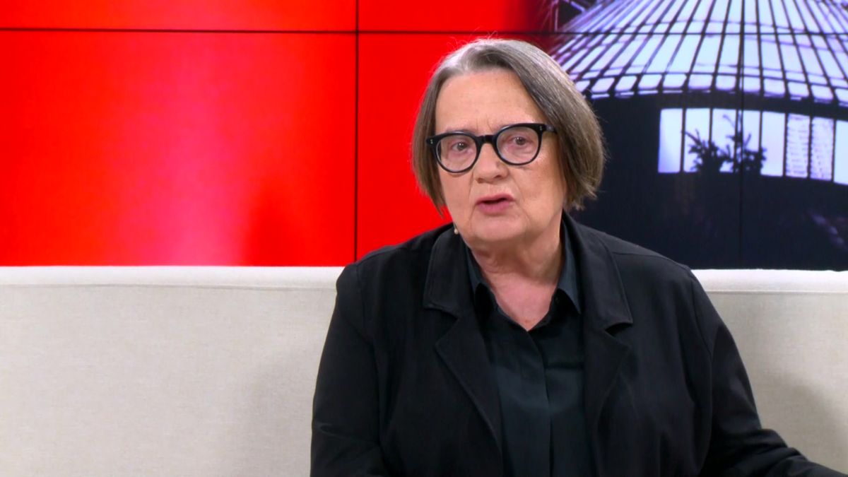 Agnieszka Holland w "Faktach po faktach": "Dla polityków nasze zdrowie i bezpieczeństwo nie jest priorytetem"
