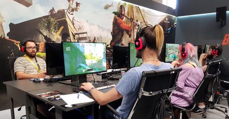 Dell i Alienware na Gamescom 2018 - najnowsze laptopy, desktopy i monitory dla graczy