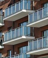 Ekscesy pijanych turystów w apartamentowcu w Gdańsku? Mamy odpowiedź policji