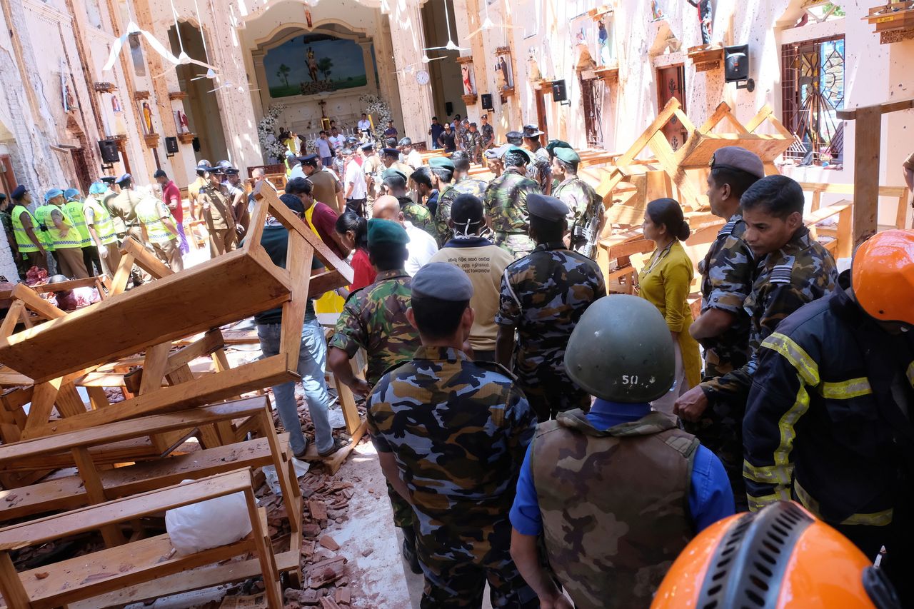 Sri Lanka. Zamachy w kościołach i hotelach. Premier i prezydent zabrali głos