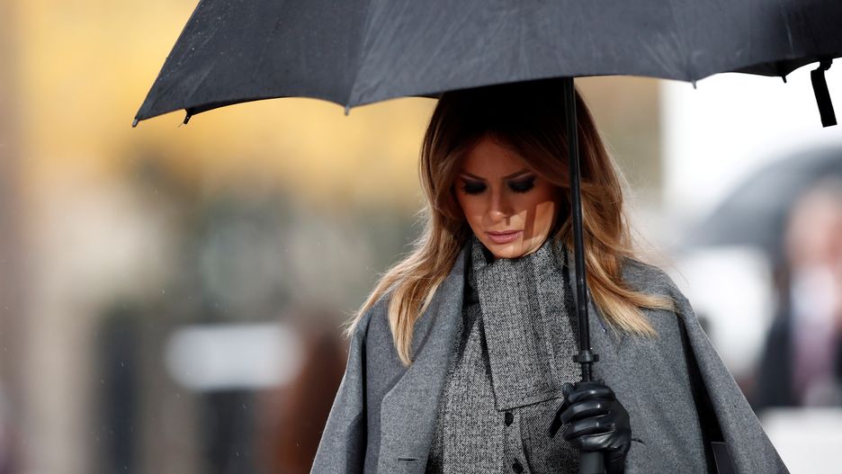 Stylizacja Melanii Trump podczas wizyty we Francji