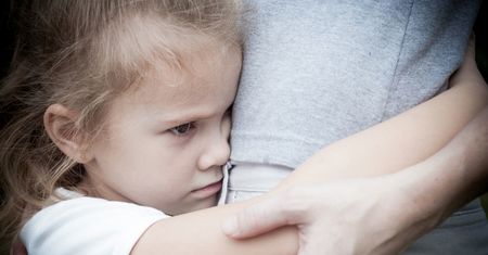Samotni rodzice muszą wybrać: albo alimenty albo 500+. Dwóch świadczeń nie dostaną