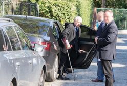 Jarosław Kaczyński cierpi. Niepokojące zdjęcia