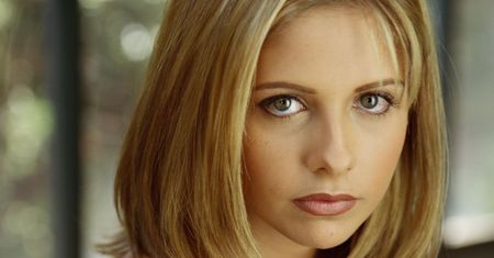 Zagrała główną rolę w "Buffy: Postrach wampirów". Jak wygląda dzisiaj?