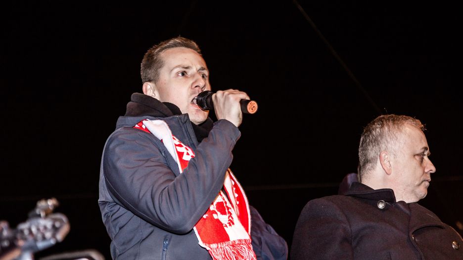 Wrocław. Jacek Międlar podczas Marszu Niepodległości