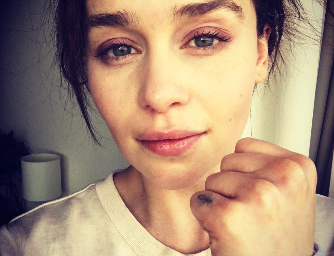 "Gra o tron". Emilia Clarke miała tętniaka. Pokazała zdjęcia ze szpitala