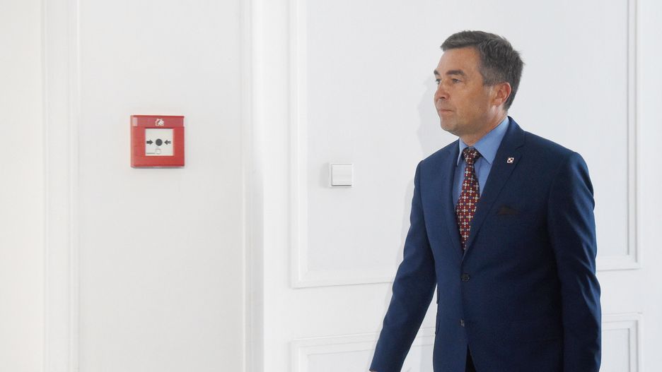 Poseł Zbigniew Gryglas przyznaje, że reprezentuje "prawe skrzydło" Nowoczesnej