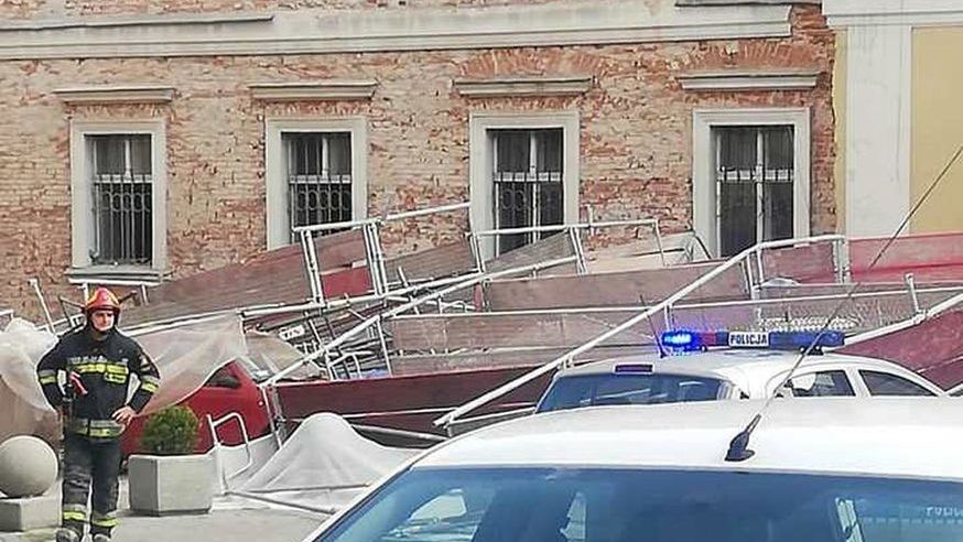 Wodzisław Śląski. Groźny wypadek podczas prac budowlanych