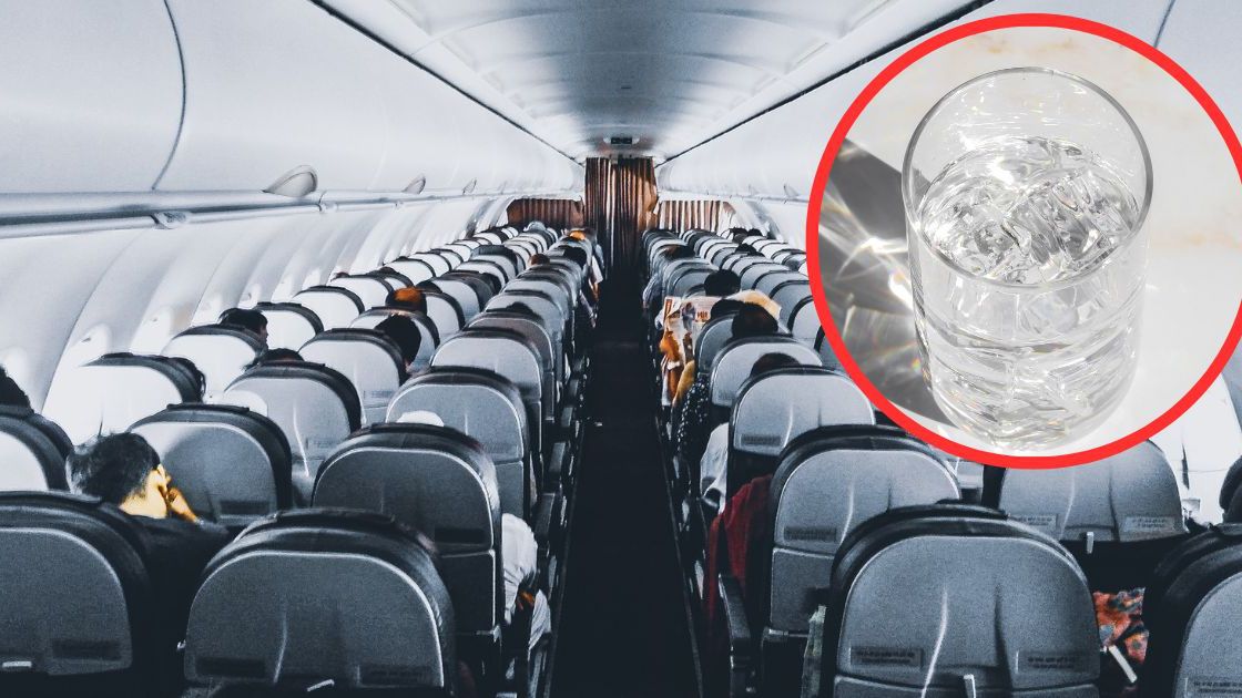 Woda z lodem w samolocie- Pyszności, źródło Canva, Unsplash