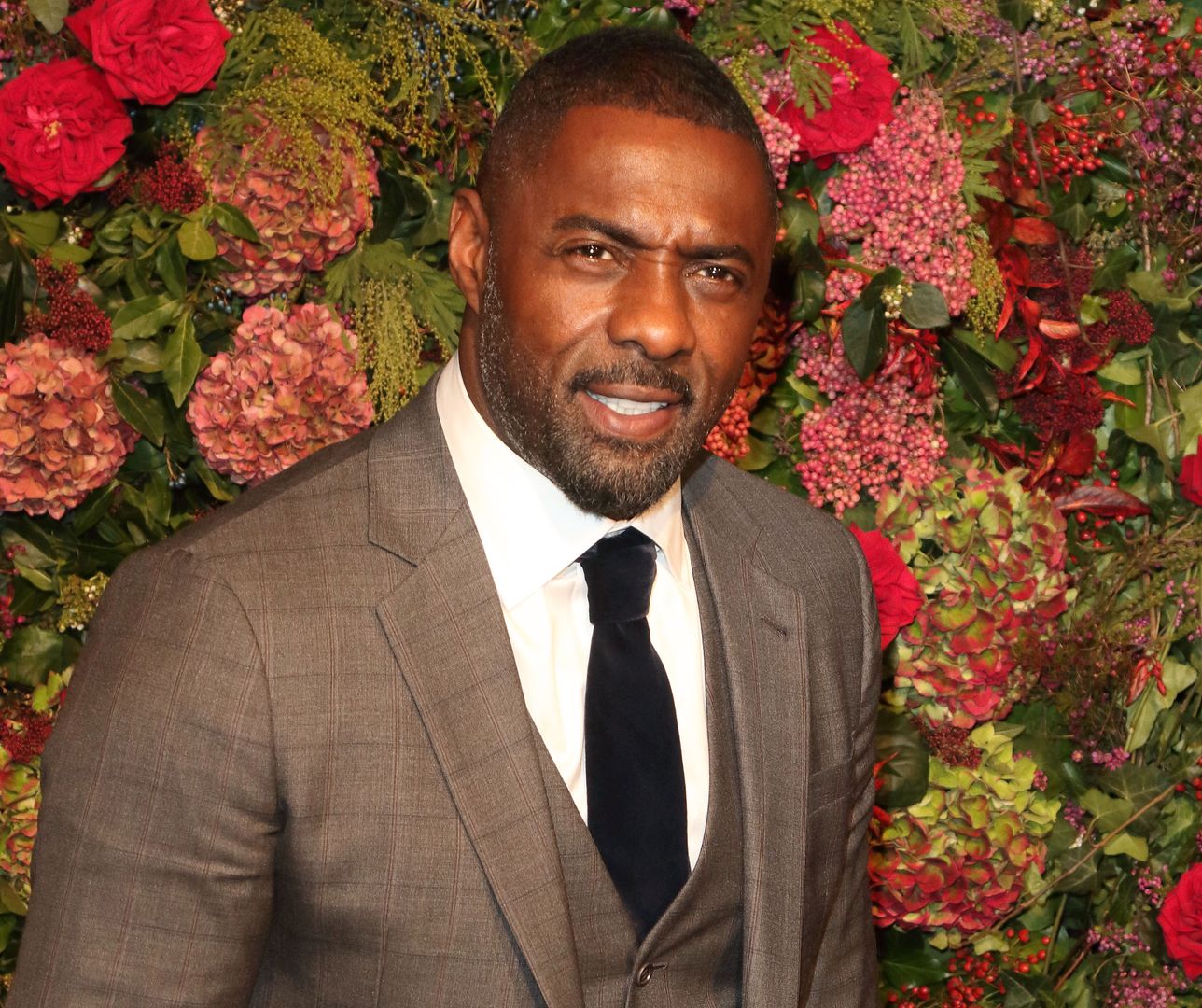 Idris Elba jest zakażony koronawirusem