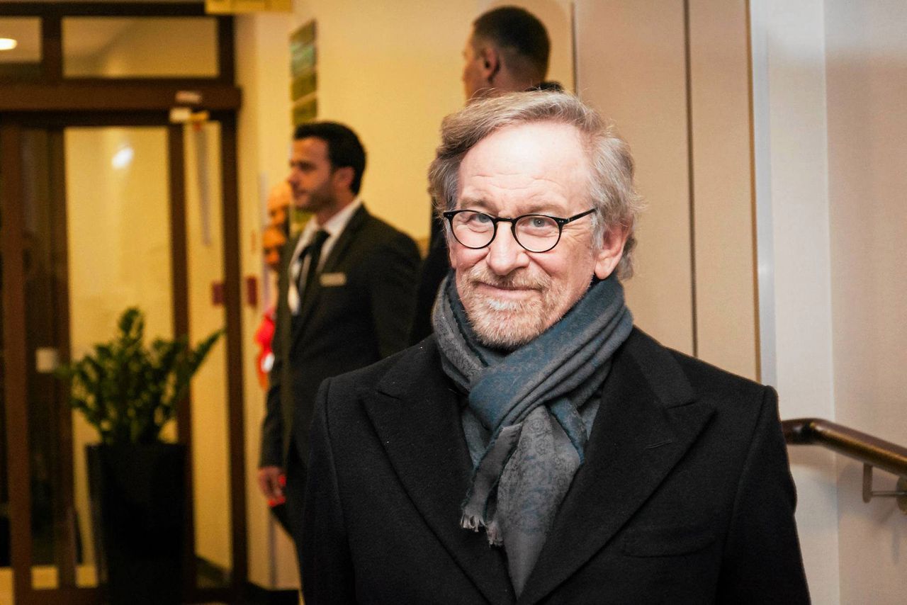 Adaptację &quot;Ready Player One&quot; wyreżyseruje sam Steven Spielberg