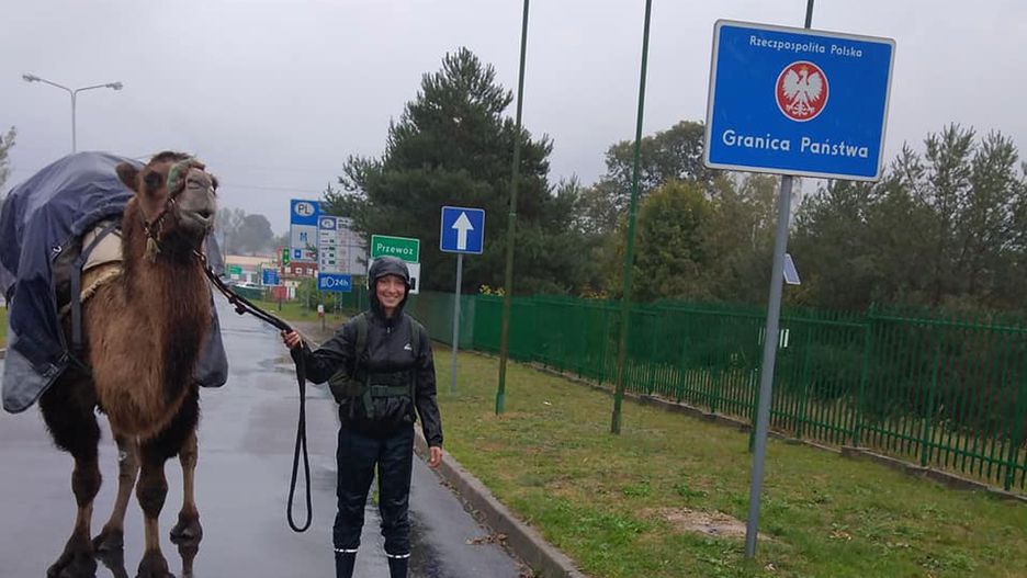 Przewóz, granica Polski. Francuzka relacjonuje każdy dzień z wyprawy na Facebooku