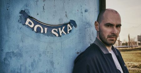 Jakub Żulczyk: Wmawiam sobie, że moje podatki idą na wóz strażacki, a nie na wypłatę dla Krystyny Pawłowicz