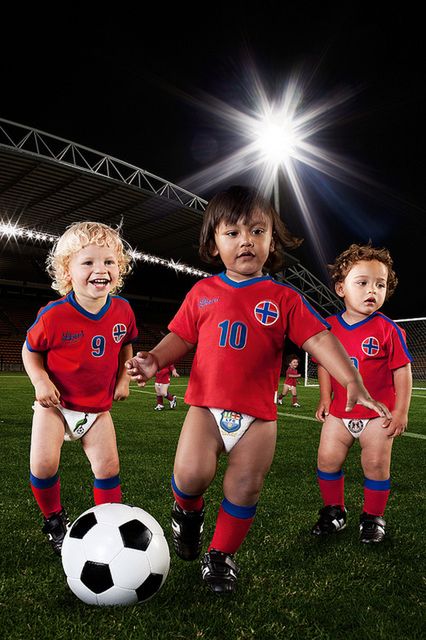 Trening piłki nożnej dla najmłodszych 