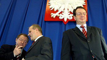 Tadeusz Iwiński (SLD), Marek Dyduch (SLD) oraz Marek Pol (UP) podczas wspólnego posiedzenia Rad Krajowych SLD i UP