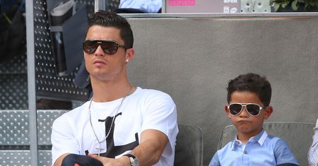 Cristiano Ronaldo będzie miał bliźnięta. Sprawdź, kto je urodzi