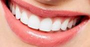 Od czego zęby robią się bielsze? Ważne jest to, co jesz
