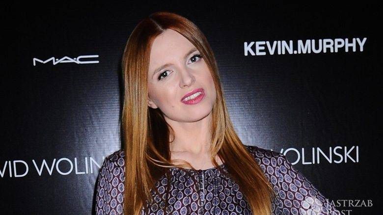 Ciężarna Katarzyna Burzyńska na pokazie Dawida Wolińskiego. Szczegóły stylizacji