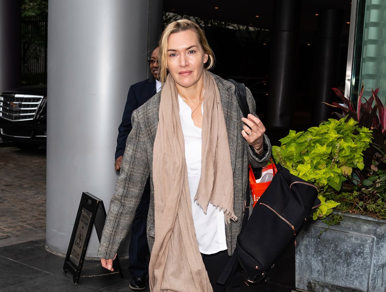 Kate Winslet w jesiennej stylizacji. Ciężko uwierzyć, że ma tyle lat