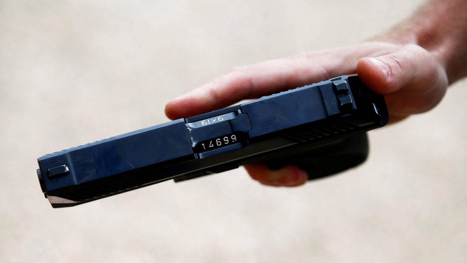 15-latek z Poznania w internecie groził użyciem broni. Teraz czekają go poważne konsekwencje (zdj. ilustr.)