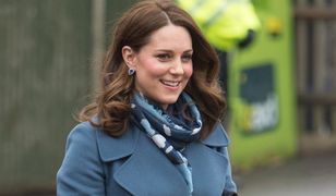 Kate Middleton na spotkaniu w szkole. Jej brzuszek jest coraz większy