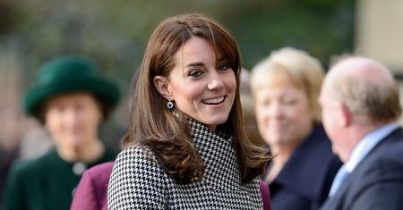 Księżna Kate znowu zachwyca. Pojawiła się w oryginalnym płaszczu