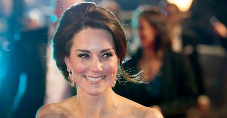 LOOK OF THE DAY: Kate Middleton w sukni Alexandra McQueena