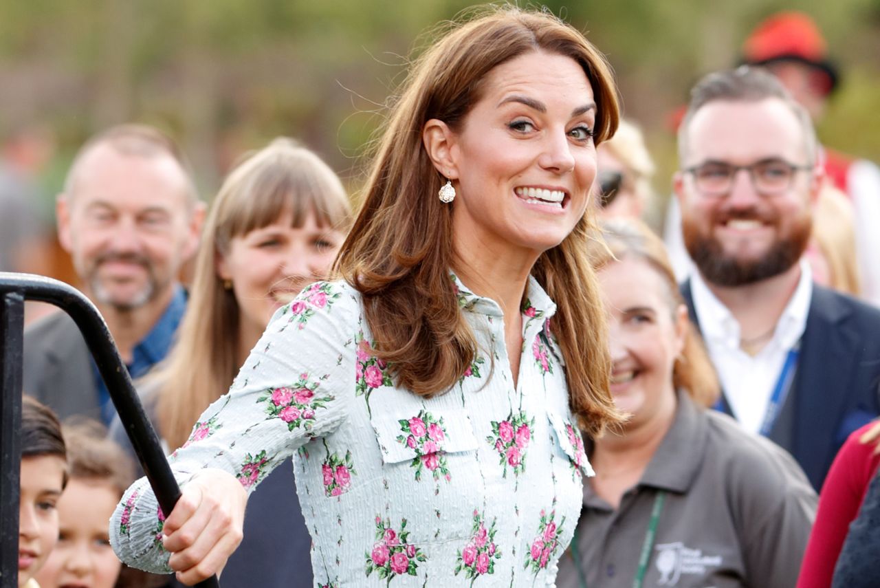 Kate Middleton założyła sukienkę za 8 tys. zł. Na dodatki nikt nie zwrócił uwagi