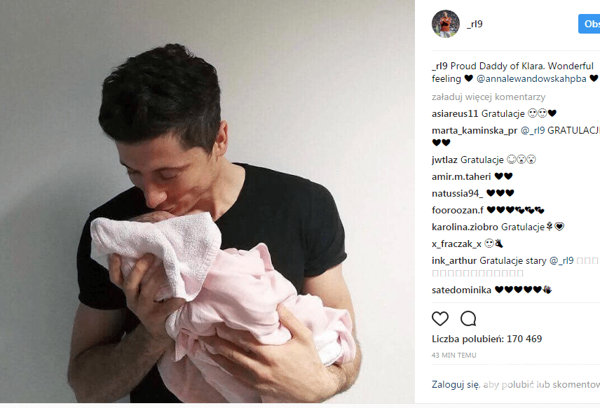 Robert Lewandowski z córką Klarą