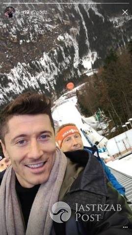 Robert Lewandowski kibicuje skoczkom - Instagram