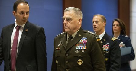 Konflikt USA-Iran. Gen. Milley: celem ataku na bazę w Iraku było zabicie Amerykanów
