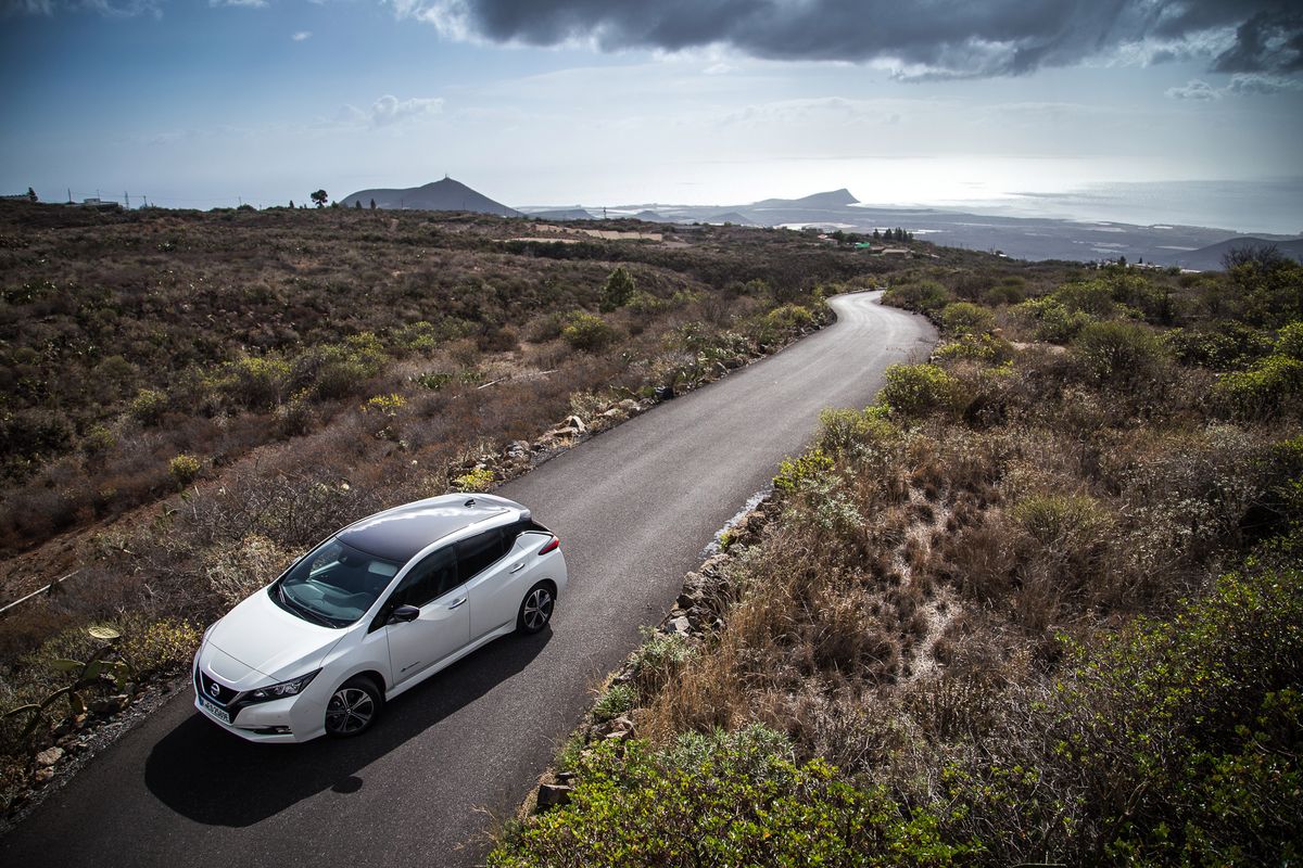 Nissan Leaf drugiej generacji: czas elektrycznych aut jest teraz. Tylko nie w Polsce