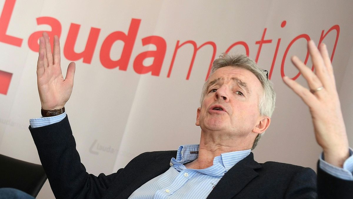 Michael O'Leary podczas wtorkowej konferencji w Wiedniu