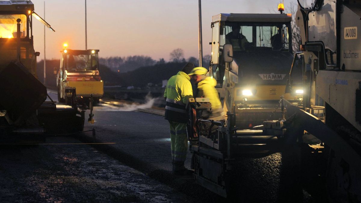 Koszty np. materiałów budowlanych czy obciążeń pracowniczych znacznie wzrosły. To uderza w wykonawców długoterminowych.