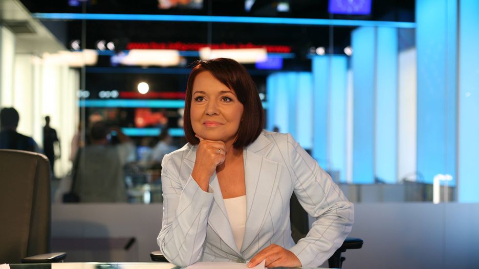 Danuta Holecka prowadziła we wtorek "Wiadomości"