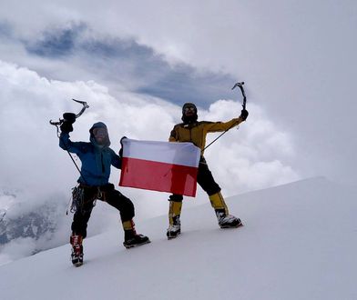 Dramatyczne zdjęcia z K2. Adam Bielecki: Było blisko!